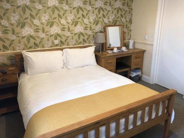 Baker Arms Bayford Hotel Hertford Eksteriør billede