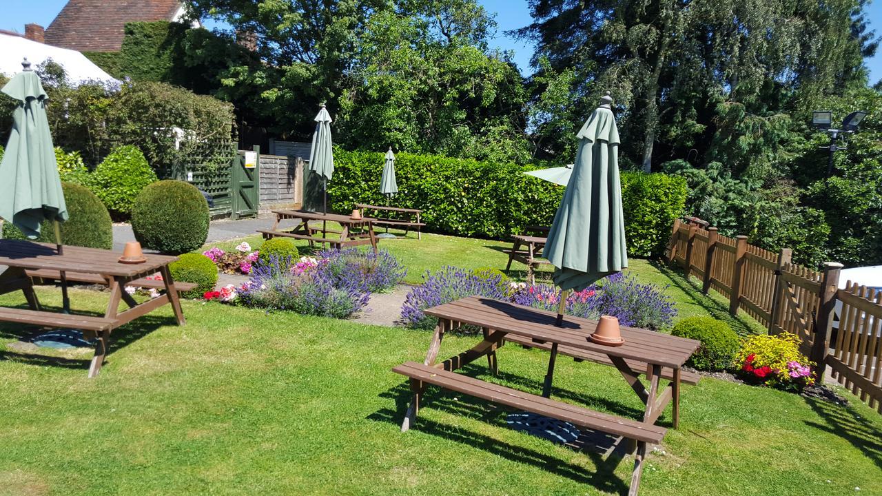 Baker Arms Bayford Hotel Hertford Eksteriør billede